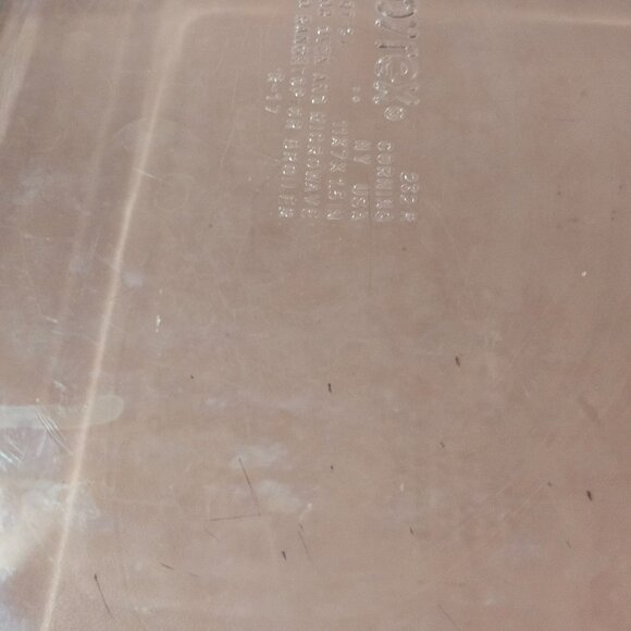 Pyrex Cranberry Baking Dish casserole 2qt cake pan 232R oven to table used - Picture 3 of 7